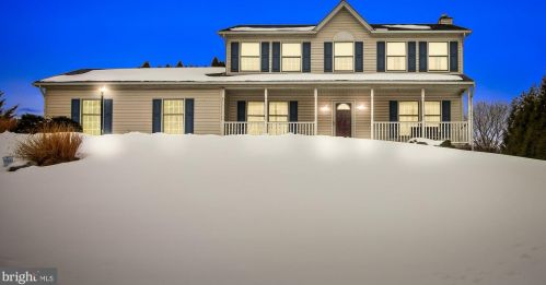 7141 Un Deposit Rd, Hummelstown PA 17036-9213 exterior