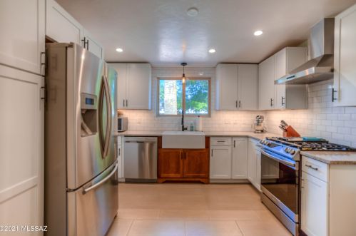 7821 Adams St, Tucson AZ 85719-4237 exterior