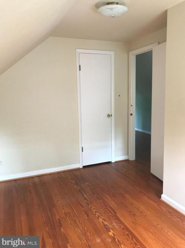 1815 Sherwood Rd, Silver Spring MD 20902-4030 exterior