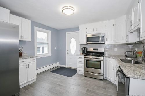 35 4th St, New Britain CT  06051-1721 exterior