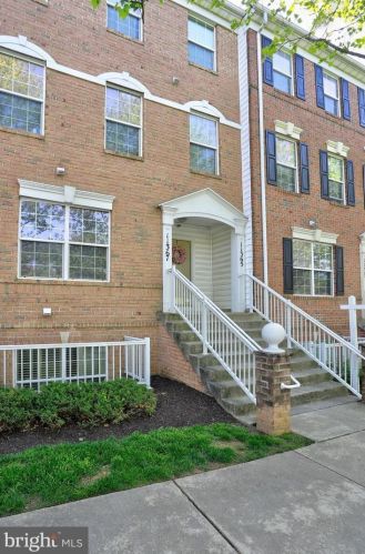 11365 King George Dr, Silver Spring, MD 20902-4444