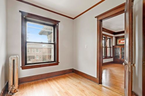 7940 Peoria St, Chicago IL 60620-2542 exterior