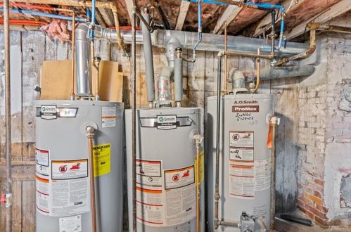 22 Dean St, Woonsocket RI  02895-1314 exterior