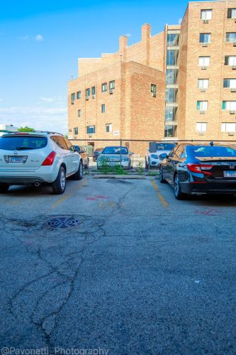 8511 Catherine Ave, Chicago IL  60656-2518 exterior