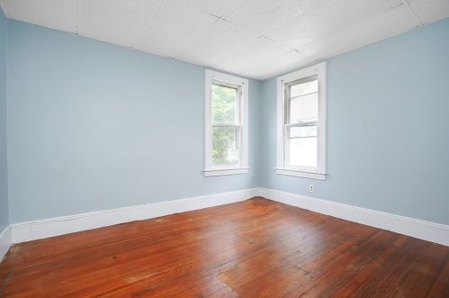 54 Lester St, Springfield MA 01108-2140 exterior