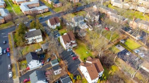 708 Front St, Plainfield NJ 07060-1033 exterior