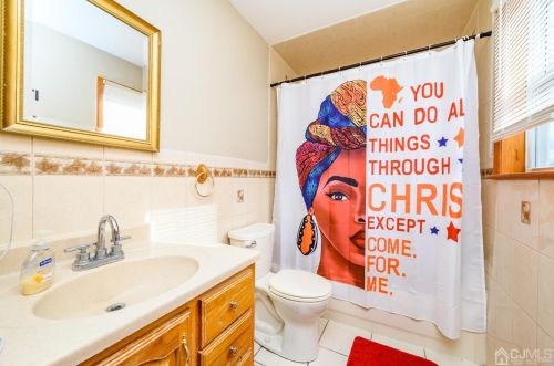 67 Sharot St, Carteret NJ 07008-2908 exterior