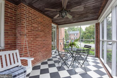 4433 1 St, Arlington VA 22204-1314 exterior