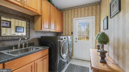 2706 Dillon Dr, Jamison PA 18929-1259 exterior