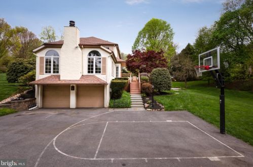 102 Kelly Ln, Media PA 19063-2018 exterior