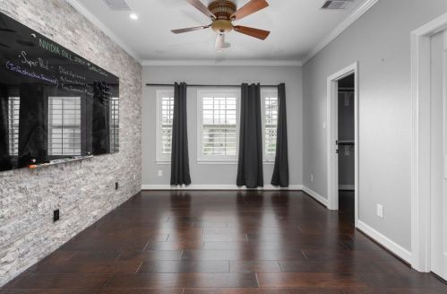 13718 Cole Pt Dr, Humble TX 77396-1108 exterior