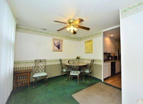 18 Crabapple Ct, Saint Louis MO 63132-3416 exterior