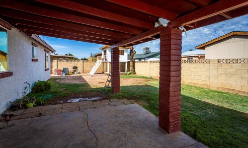 2225 61 Dr, Phoenix AZ 85033-4113 exterior