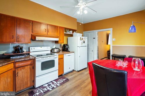 865 Melrose Ave, Trenton NJ 08629-2508 exterior