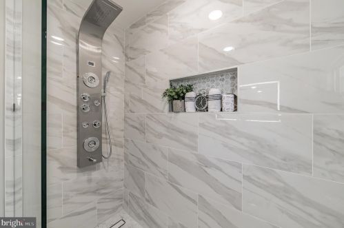 1709 Dorrance St, Philadelphia PA 19146-2911 exterior