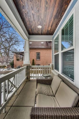 125 Melrose Ave, Elmhurst, IL 60126-2413