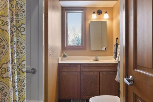 1735 Perkins Ln, Maple Plain MN 55359 exterior