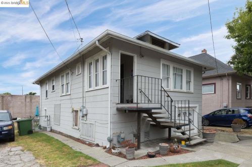 1242 Kains Ave, Berkeley, CA 94706-2212
