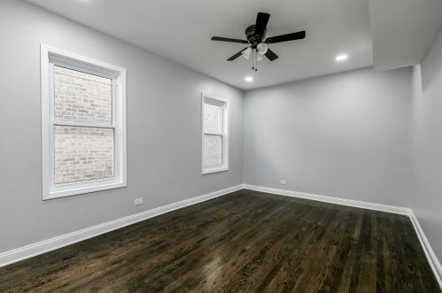 5410 Kimball Ave, Chicago IL  60625-4620 exterior