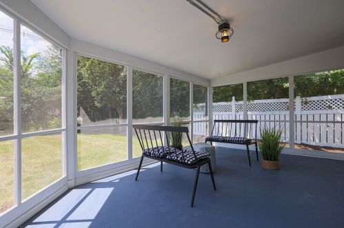 804 Fairfield Ave, Elmhurst IL  60126-4711 exterior