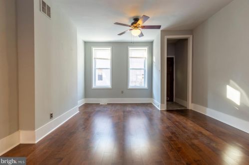 343 Mercy St, Philadelphia PA  19148-2631 exterior