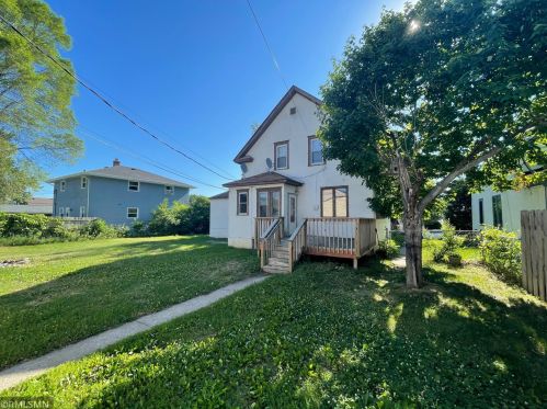 448 1st Ave, South Saint Paul, MN 55075-2605