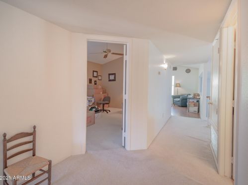 2124 Cathedral Rock Dr, Phoenix AZ 85045-1821 exterior