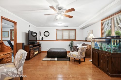 965 Greta Ave, Bull Valley IL exterior