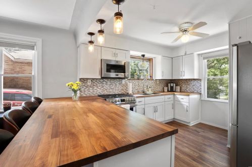 749 Pardella Ave, Saint Louis MO 63125-1432 exterior