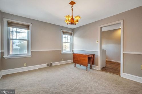 7 Dowling Ave, Camden NJ 08106-1433 exterior