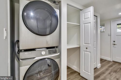 35 Buchanan St, Washington DC  20011-6717 exterior