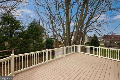 107 Kilgannon Ln, Lancaster PA 17603-9050 exterior