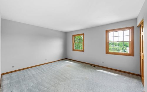 1788 Woodhaven Dr, Bull Valley IL 60014-1940 exterior