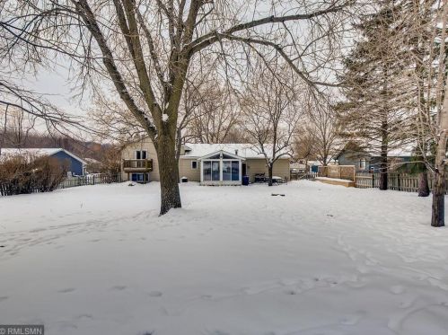 1758 Forssa Way, Saint Paul MN 55122-2658 exterior