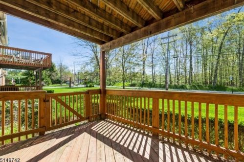 45 Davenport Pl, Morristown NJ 07960-6574 exterior