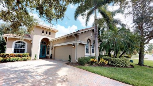 9048 Short Chip Cir, Fort Pierce FL 34986-2800 exterior