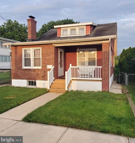 130 Thropp Ave, Trenton, NJ 08610-3521