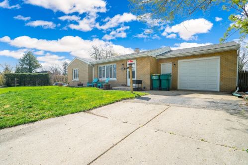 1100 Mason Ave, Joliet, IL 60435-5932