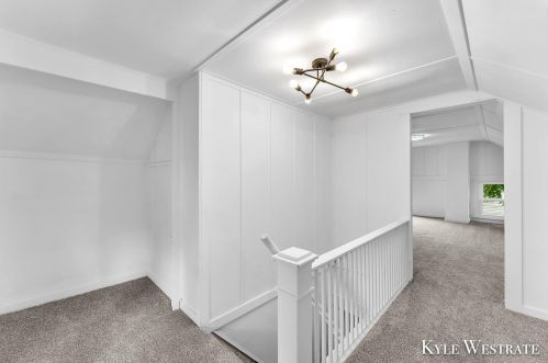 607 Hawthorne St, Grand Rapids MI 49503-3411 exterior