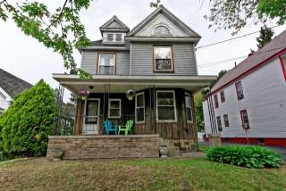 228 Twelfth St, Schenectady, NY 12306-3228