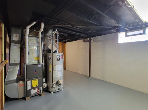 3148 Chase Ave, Milwaukee WI  53207-2636 exterior