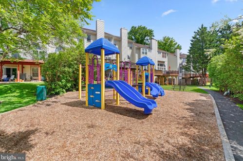 23 Morning Breeze Ct, Silver Spring MD 20904-1248 exterior