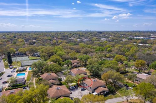 6313 Misty Ter, Tampa FL  33617-1759 exterior