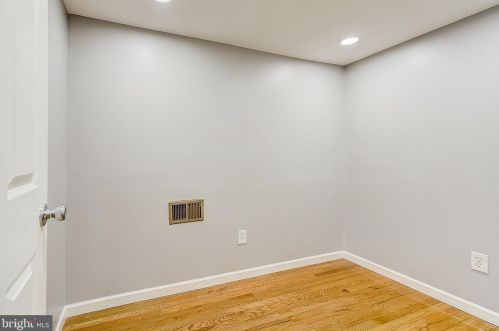 1428 Bouvier St, Philadelphia PA 19132-4305 exterior