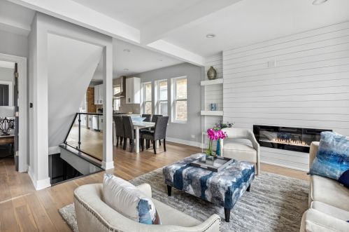 4647 Lawler Ave, Chicago IL  60638-2009 exterior