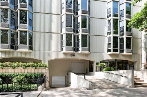 1340 Dearborn St, Chicago IL 60610-2071 exterior