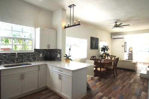 331 1 Ave, Boynton Beach FL 33435-4006 exterior