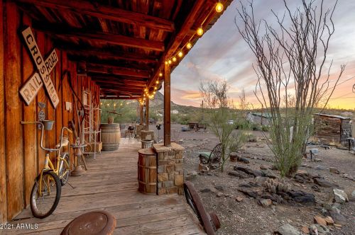 47713 29 Ave, Phoenix AZ 85087-9638 exterior