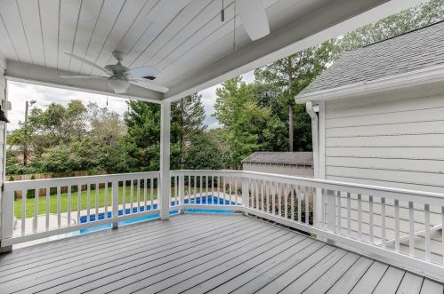 239 Midvale Dr, Atlanta GA  30342-3326 exterior