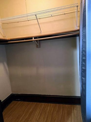 5692 40th St, Milwaukee WI  53209-3906 exterior